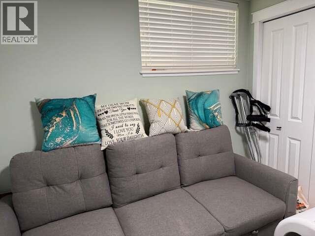 #315 5570 BROADWATER ROAD - 8