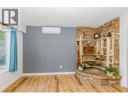 Ensuite - 126 Maliview Dr, Salt Spring, BC V8K1B9 Photo 10