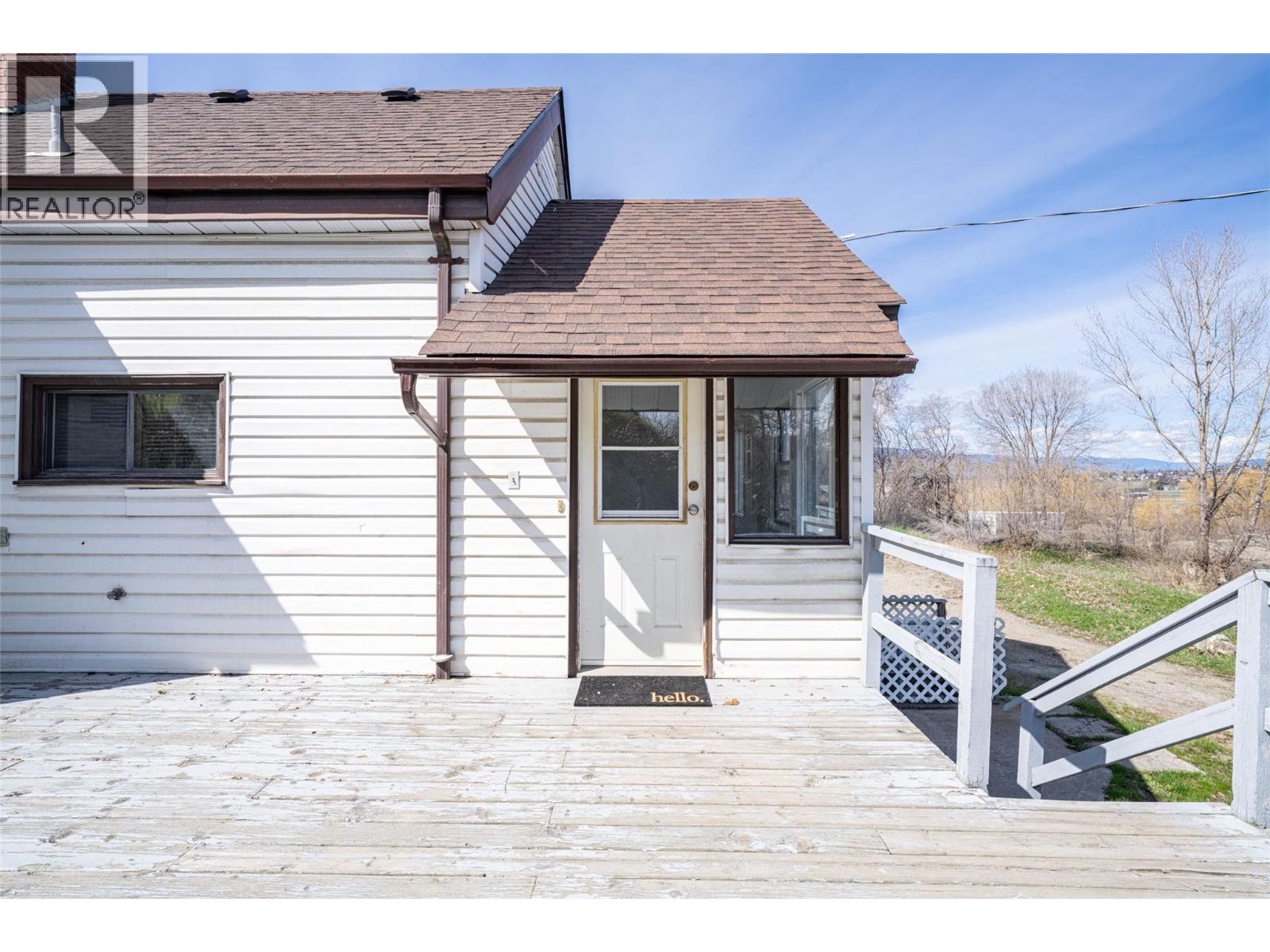 10091 6 Highway, Coldstream