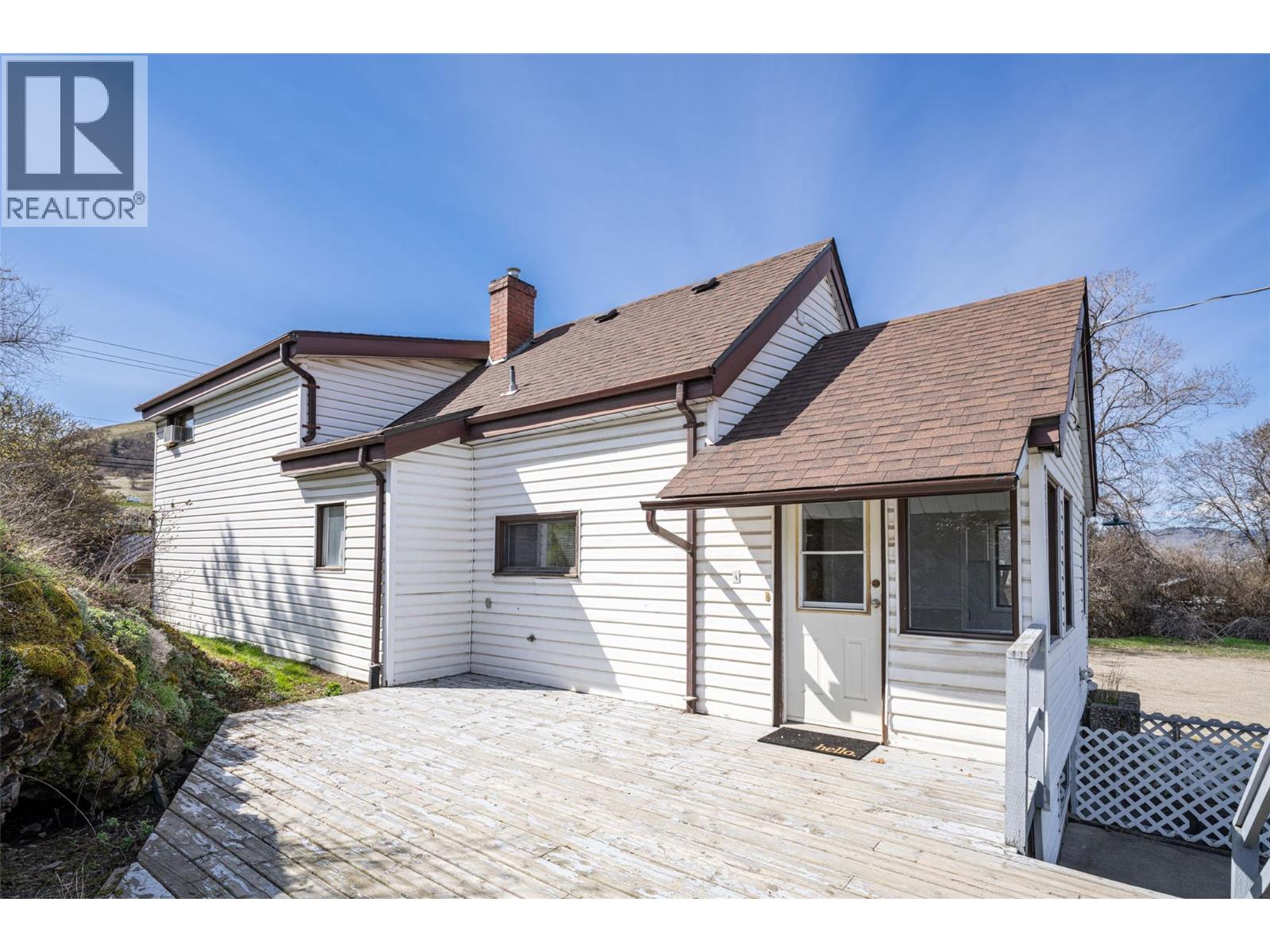 10091 6 Highway, Coldstream