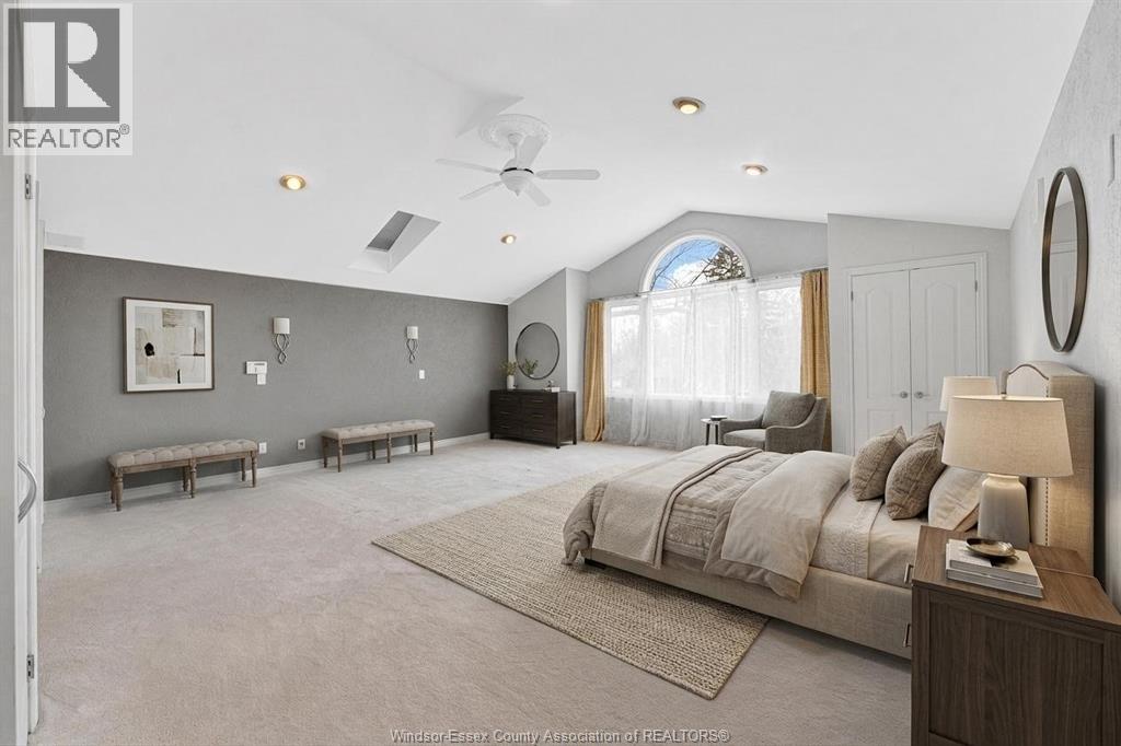3748 OUELLETTE AVENUE - 8