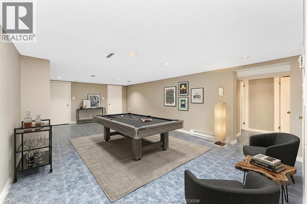 3748 OUELLETTE AVENUE - 11