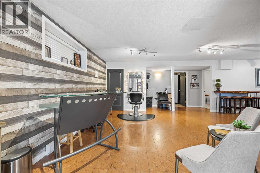 
          390 Cove Road
            <br/>
            <span>Chestermere</span>
            , 
            <span>AB</span>
             <span>T1X1J6</span>
         - Photo 40