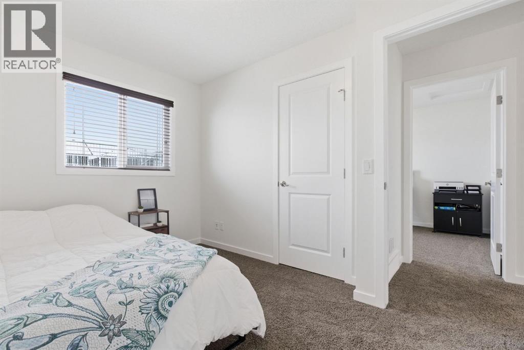 773 River Heights Crescent, Cochrane