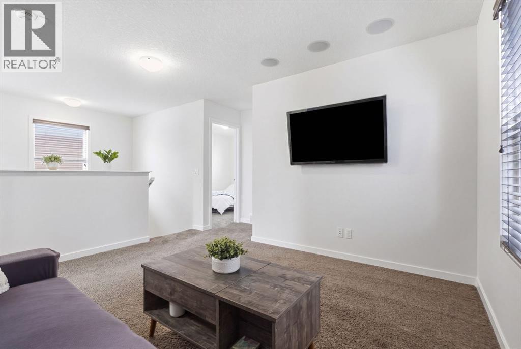 773 River Heights Crescent, Cochrane