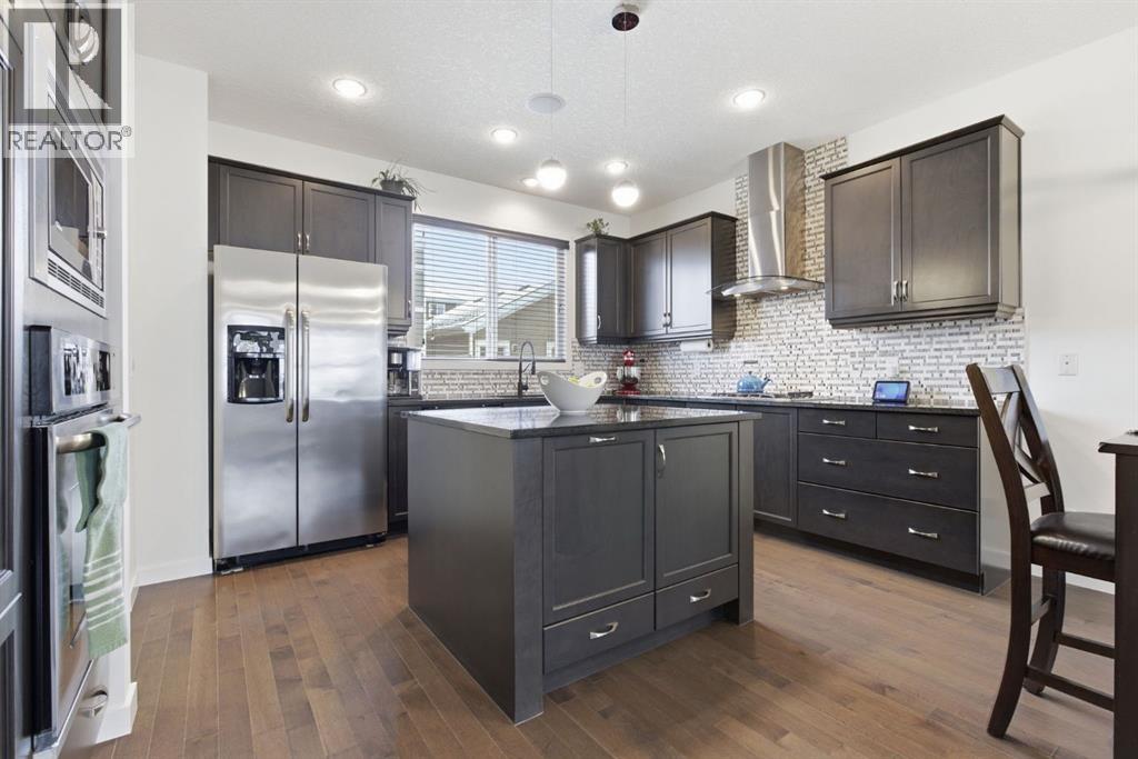 773 River Heights Crescent, Cochrane