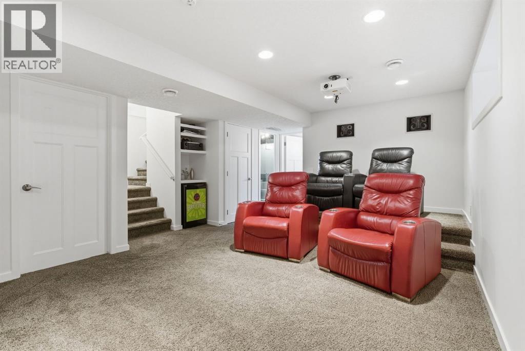 773 River Heights Crescent, Cochrane