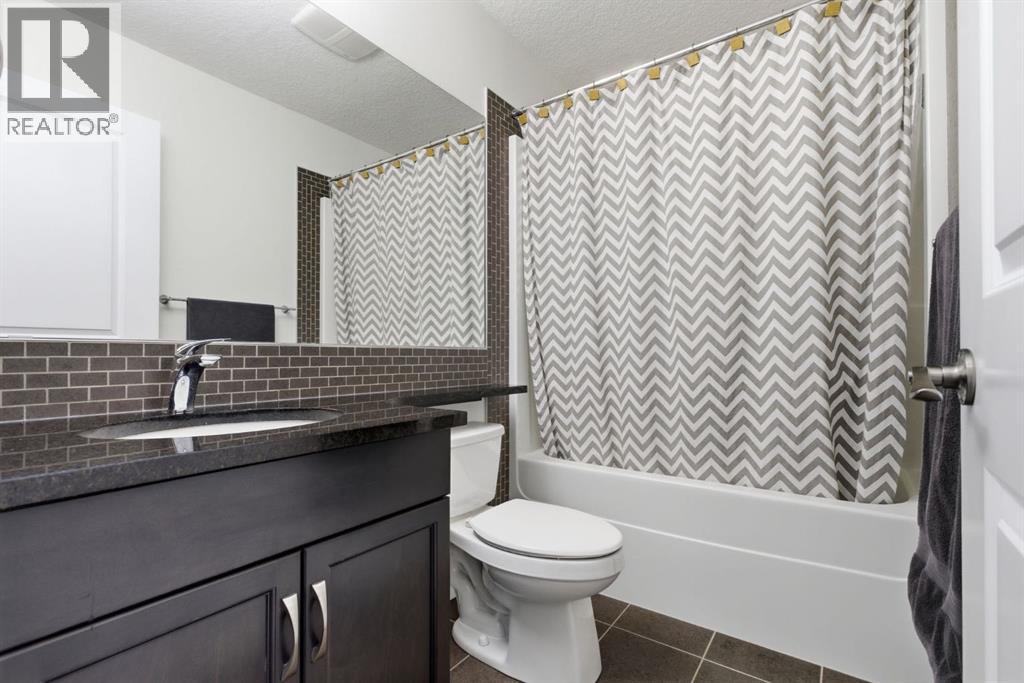 773 River Heights Crescent, Cochrane