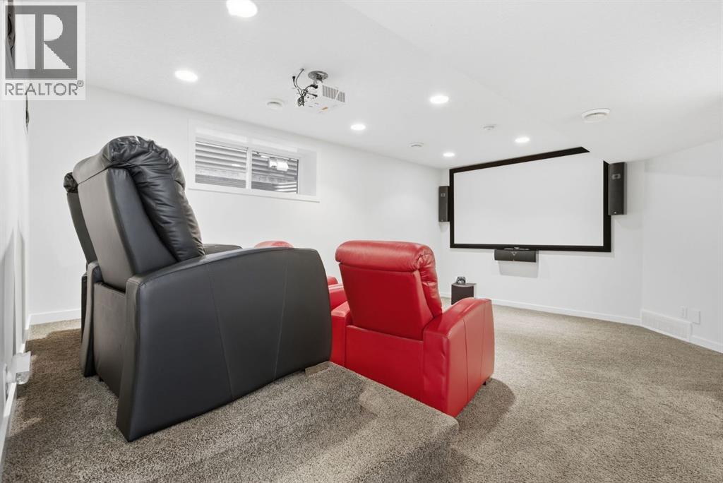 773 River Heights Crescent, Cochrane