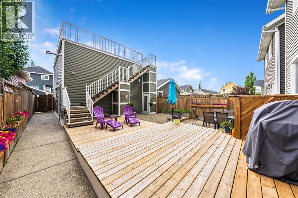 773 River Heights Crescent, Cochrane