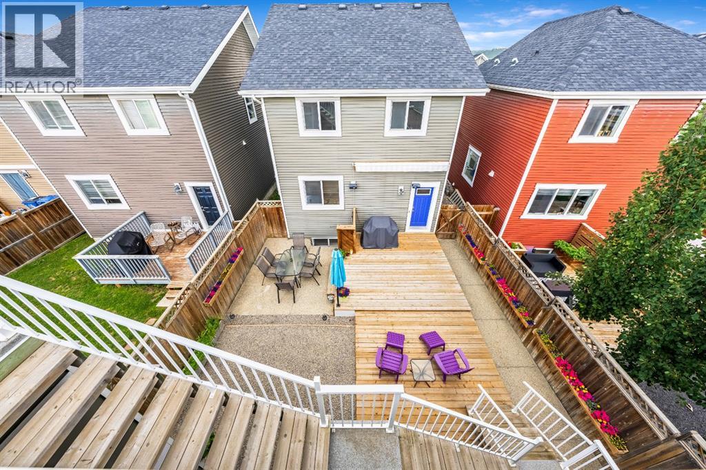 773 River Heights Crescent, Cochrane