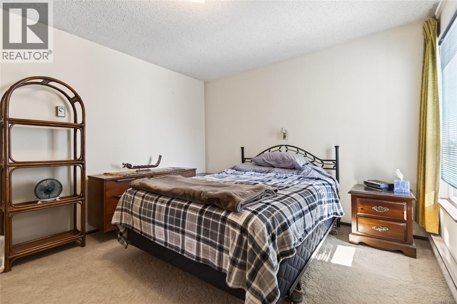 #10 1440 13TH ST - 21