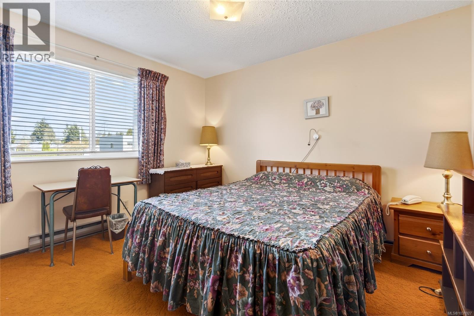 #10 1440 13TH ST - 22