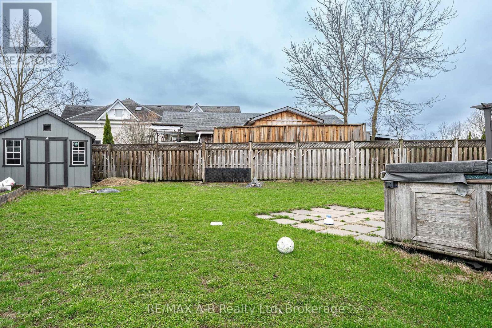 94 WILSON COURT, St. Marys, Ontario, N4X0B6 — Photo 33