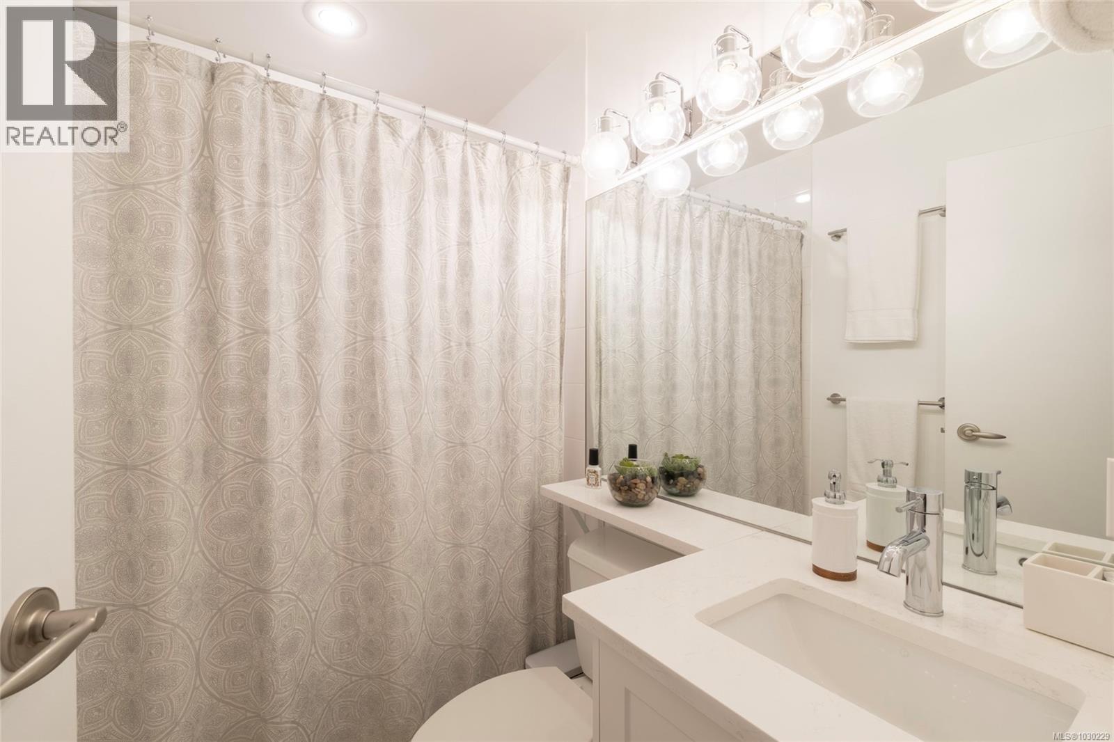 740/741 205 Kimta Road, Victoria