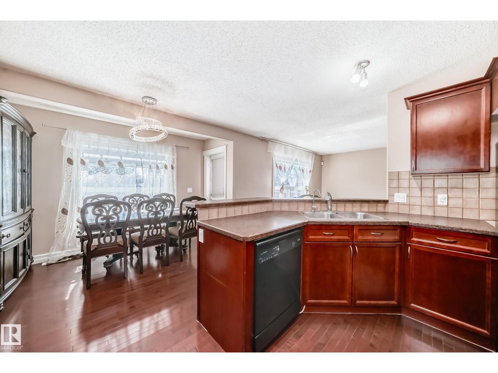 11415 167A AV NW - 11