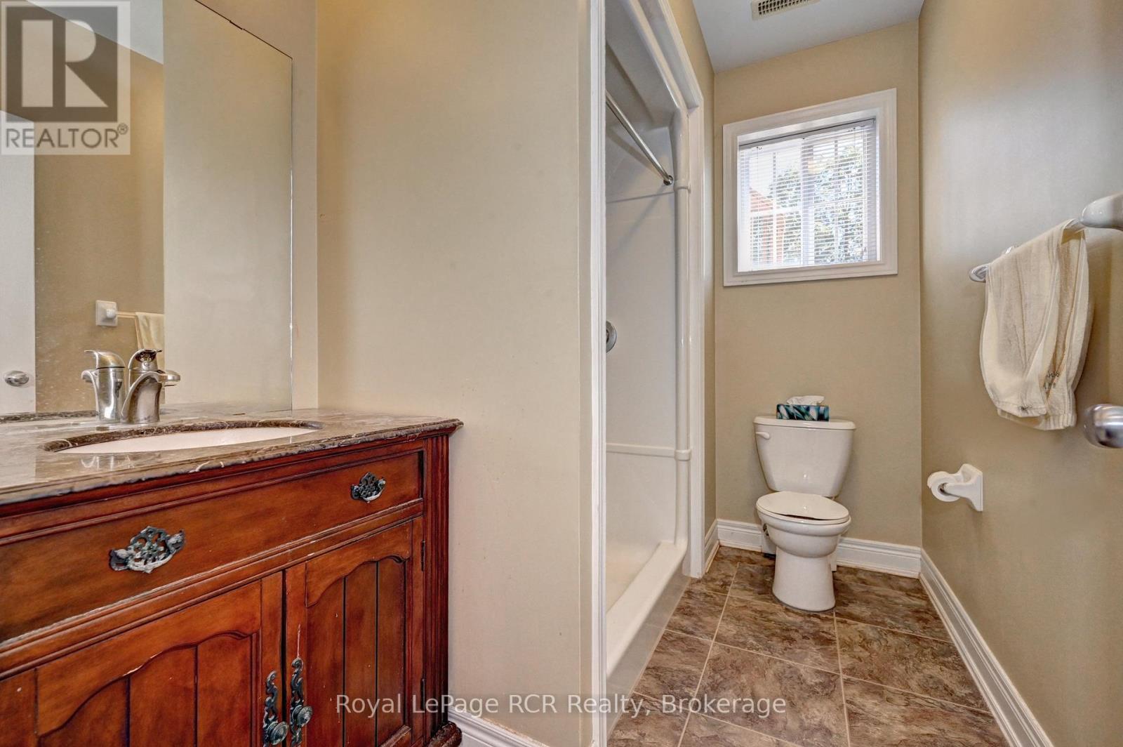 101 DOUGLAS STREET — photo 33