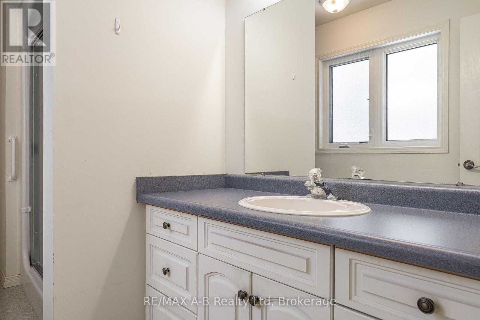 32 - 30 ANN STREET, St. Marys, Ontario, N4X1C8 — Photo 21