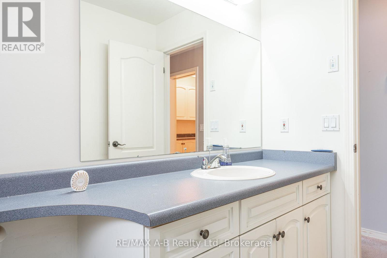 32 - 30 ANN STREET, St. Marys, Ontario, N4X1C8 — Photo 26