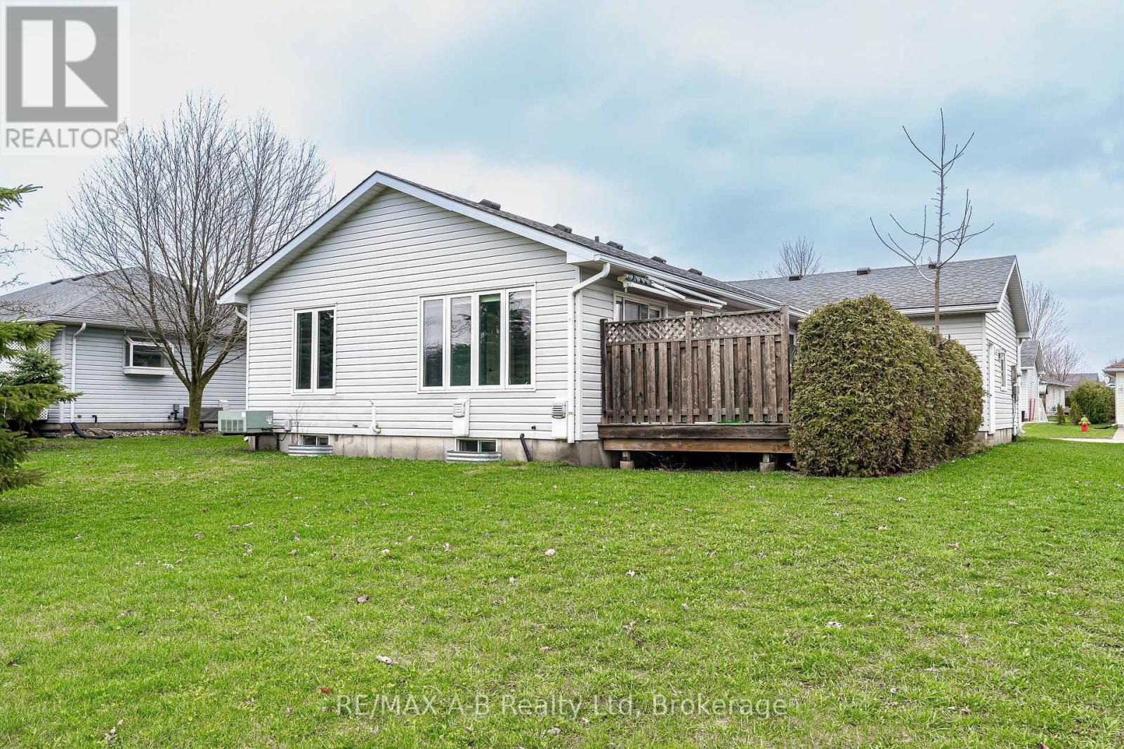 32 - 30 ANN STREET, St. Marys, Ontario, N4X1C8 — Photo 28