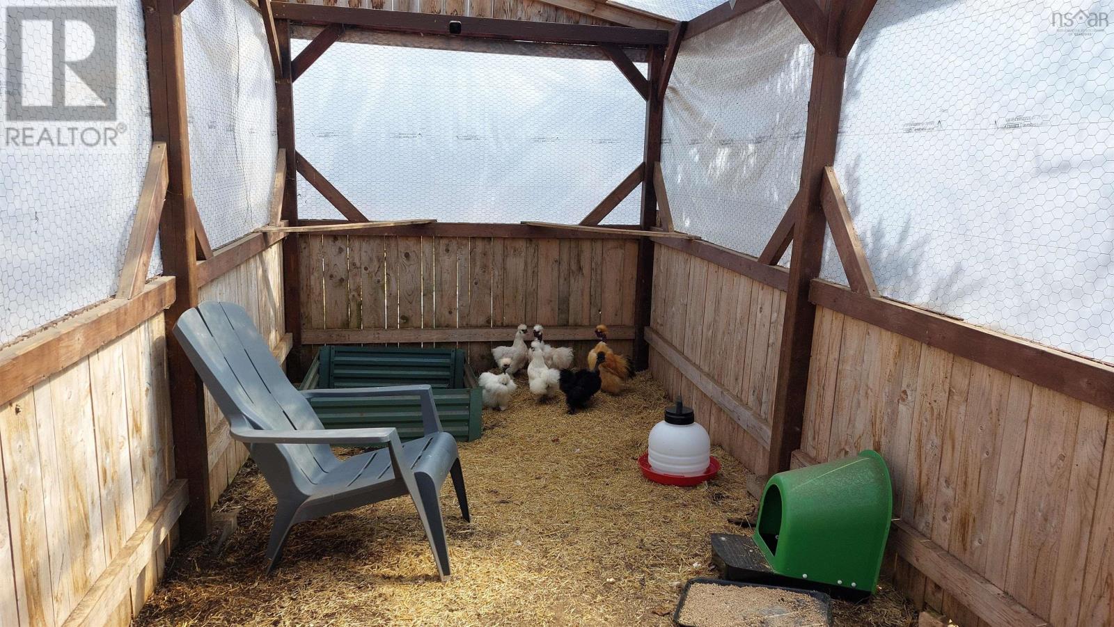 Property 28 of 31 of 60 Hummingbird Lane