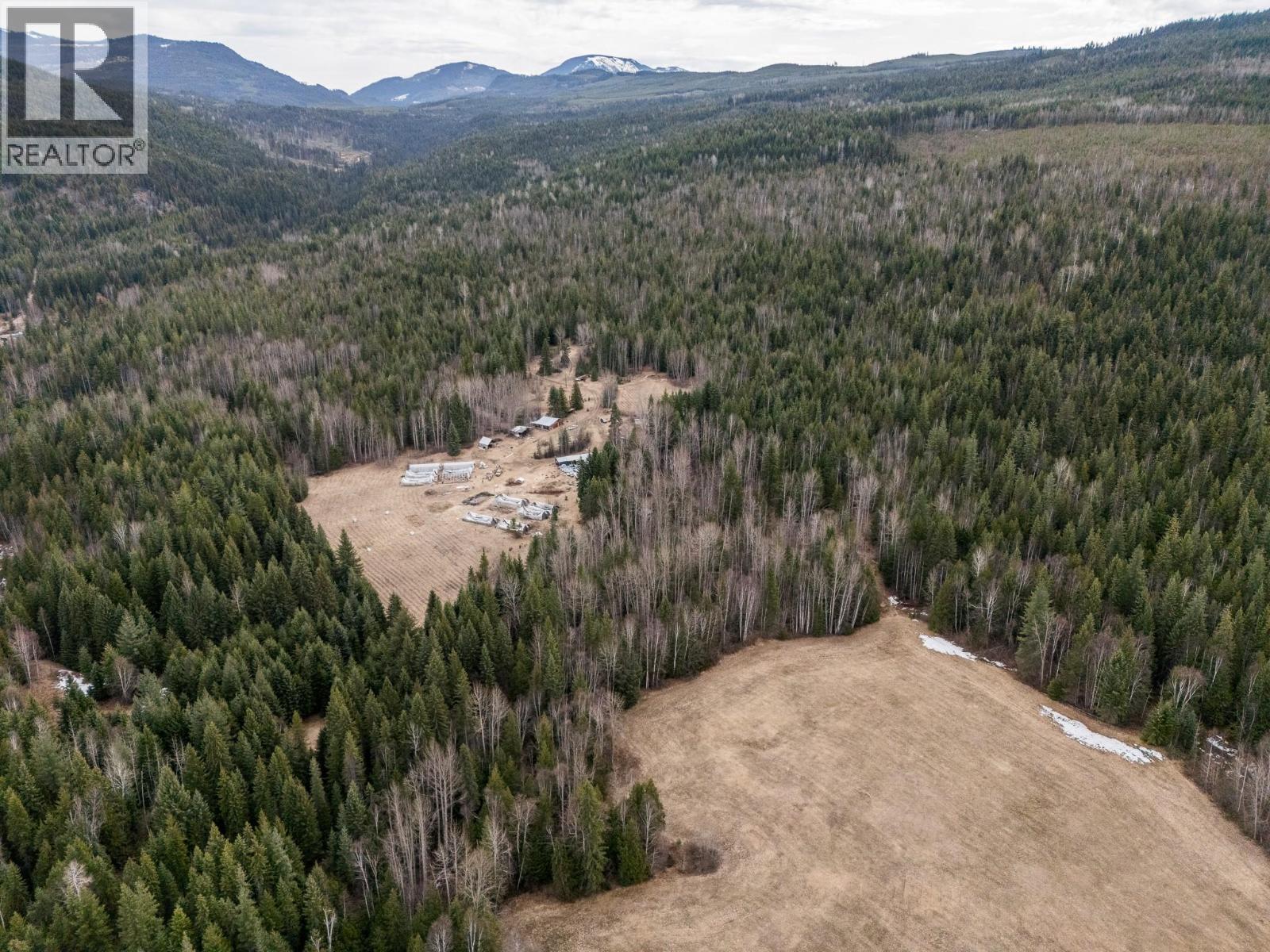 3584 BARRIERE SOUTH ROAD - Image 2