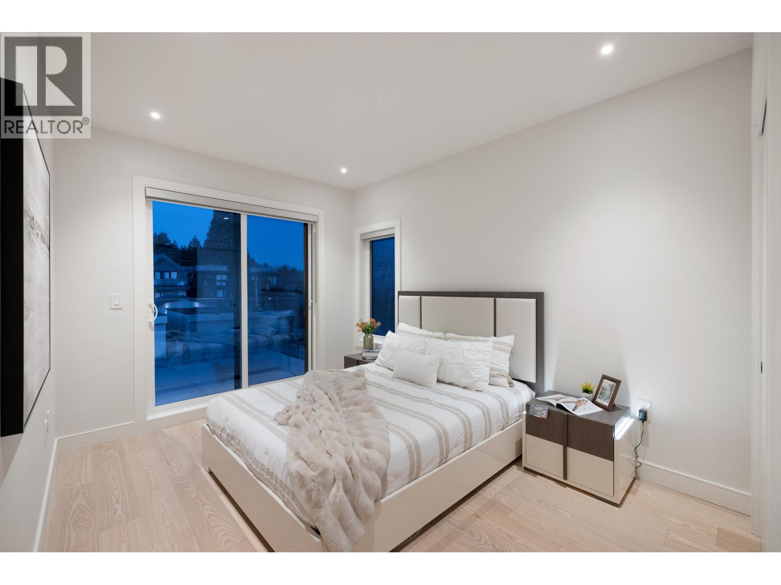 838 E 14TH STREET, North Vancouver