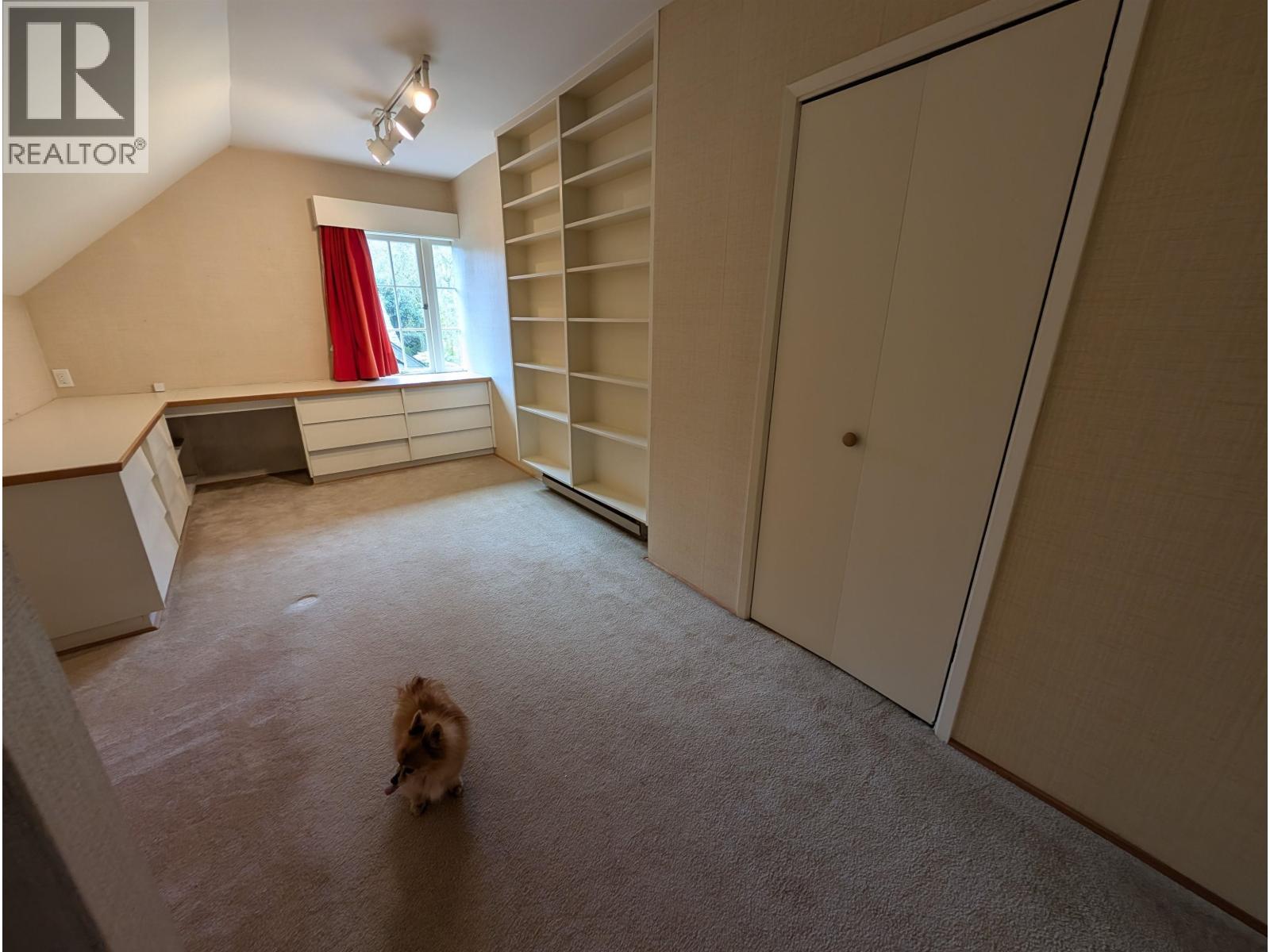 5 Bed, 3 Bath House for Rent in Vancouver – 4XXX MARGUERITE STREET, Vancouver - Image 24