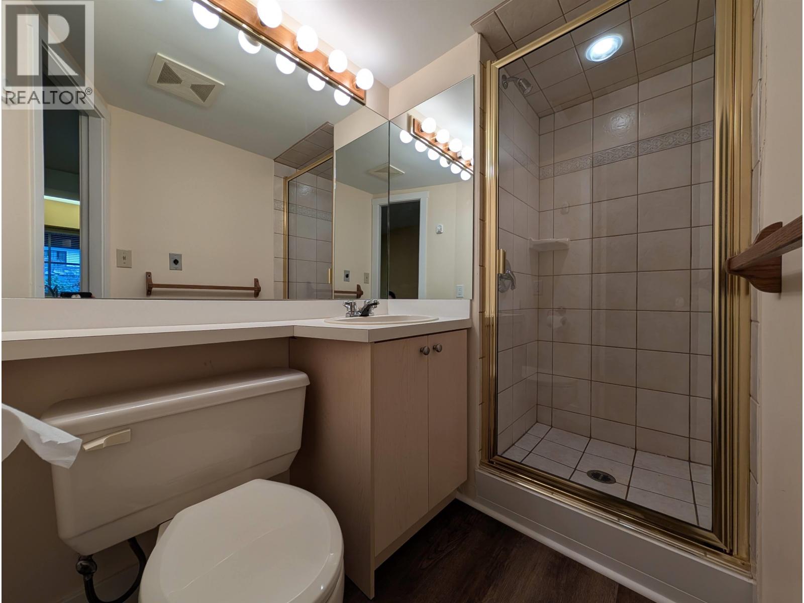 5 Bed, 3 Bath House for Rent in Vancouver – 4XXX MARGUERITE STREET, Vancouver - Image 18