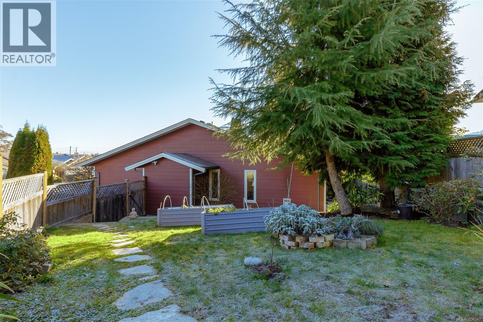 #10 332 Belaire St - 48