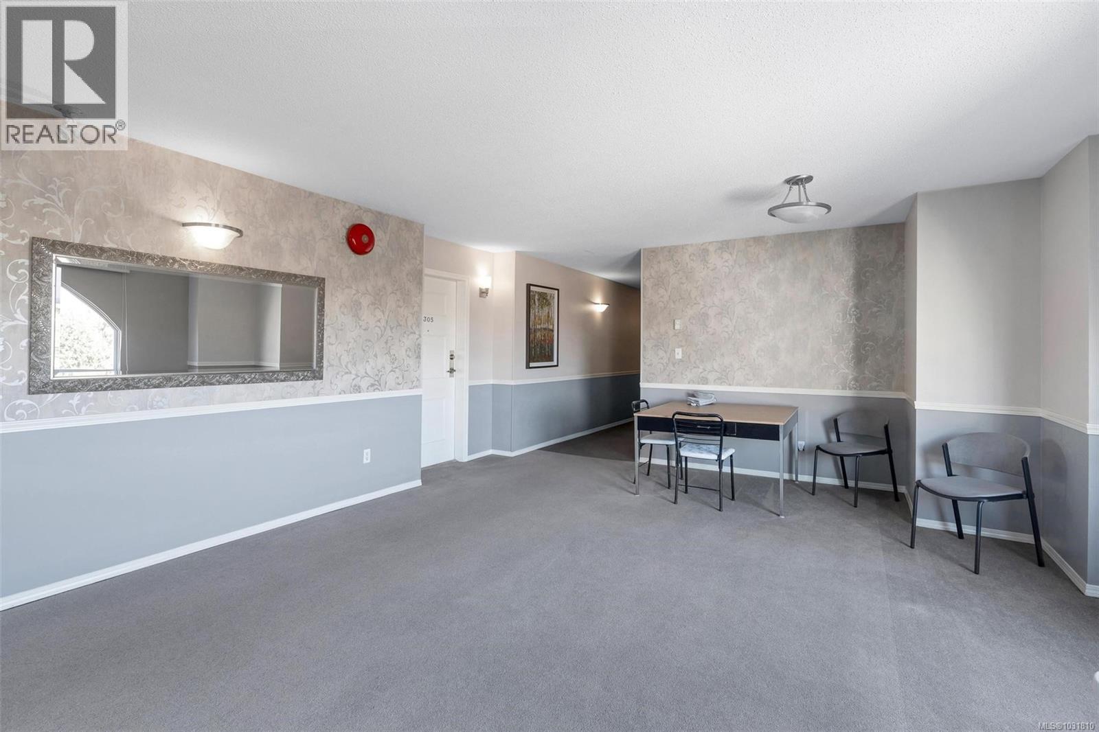 #304 2227 James White Blvd - 23