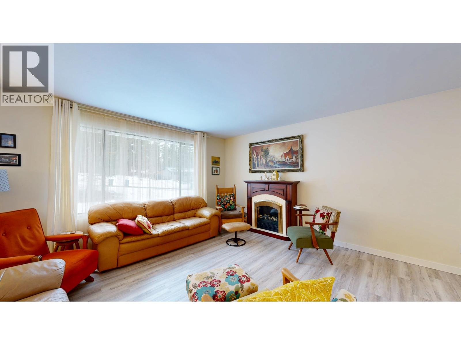 5040 HANSEN COURT - 21