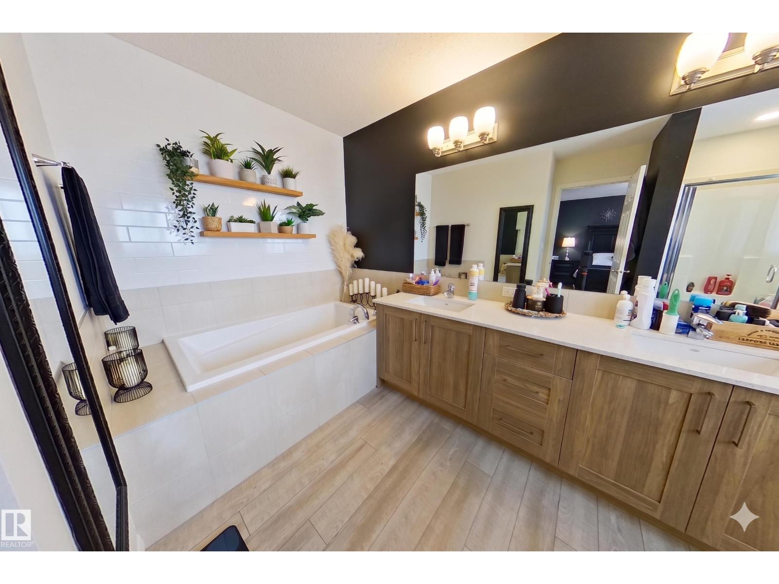 2763 COLLINS CR SW - 14
