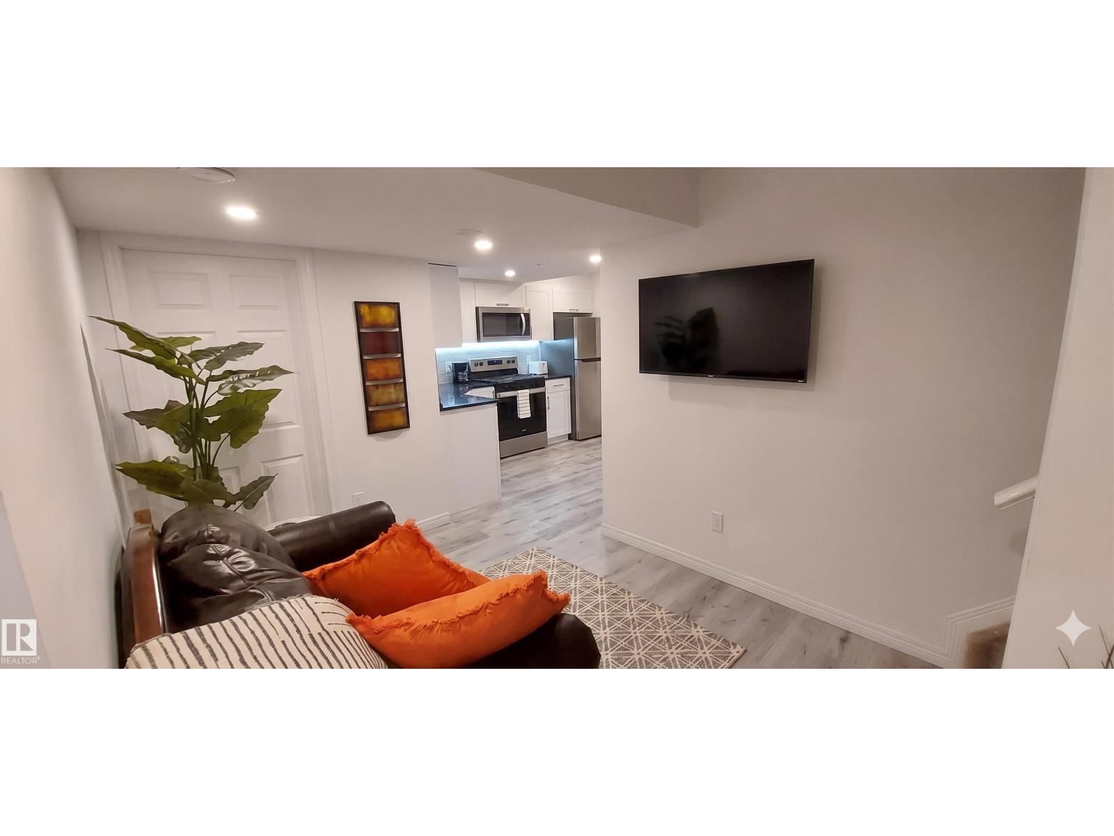 2763 COLLINS CR SW - 20