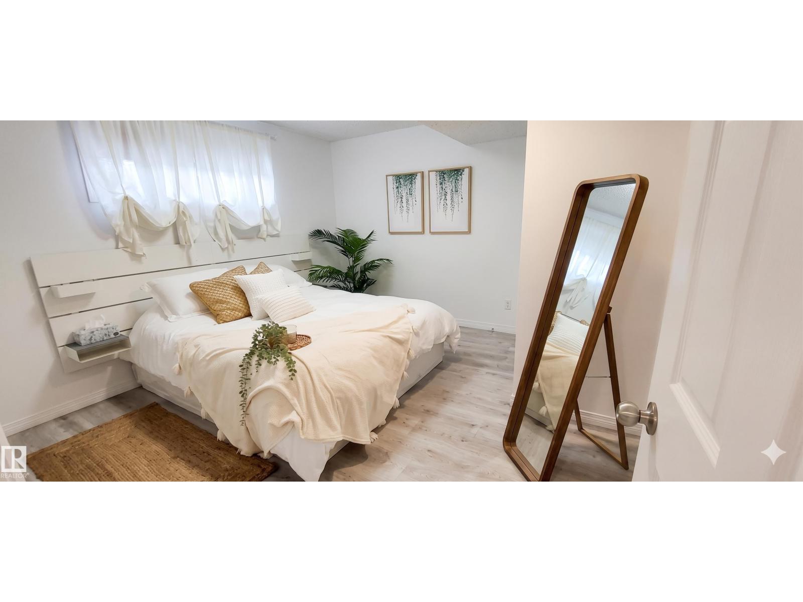 2763 COLLINS CR SW - 19