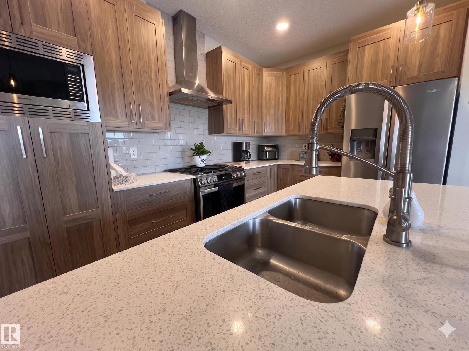 2763 COLLINS CR SW - 8