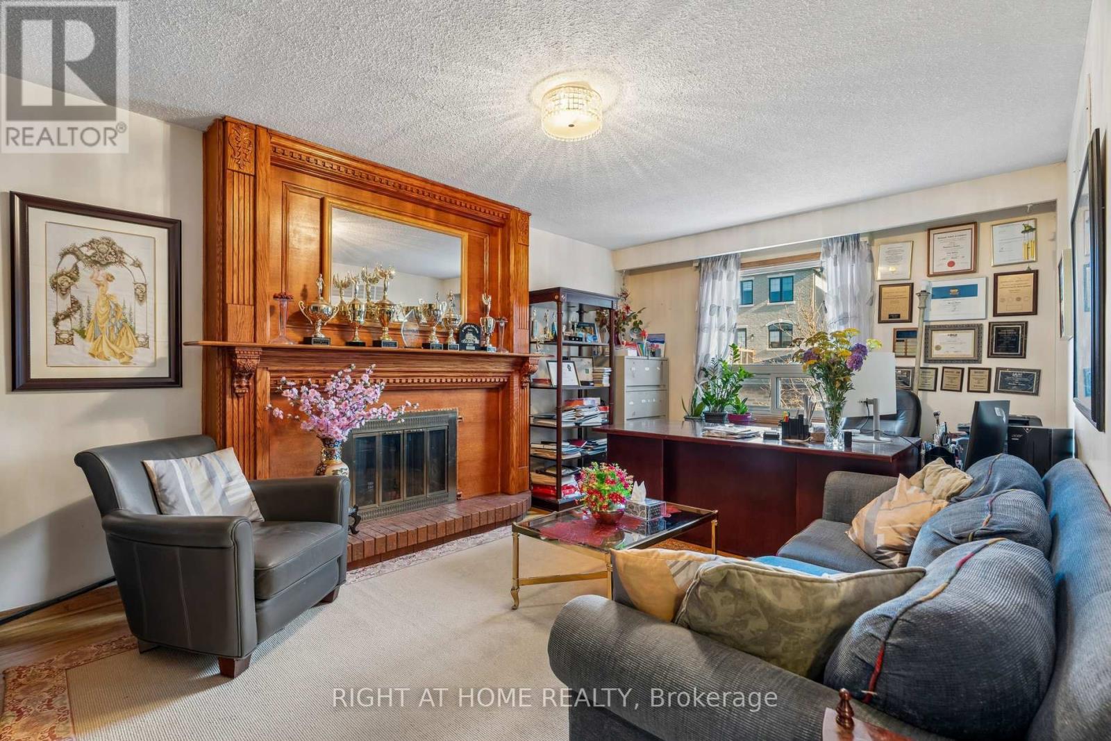 16 ASCOLDA BOULEVARD - 16