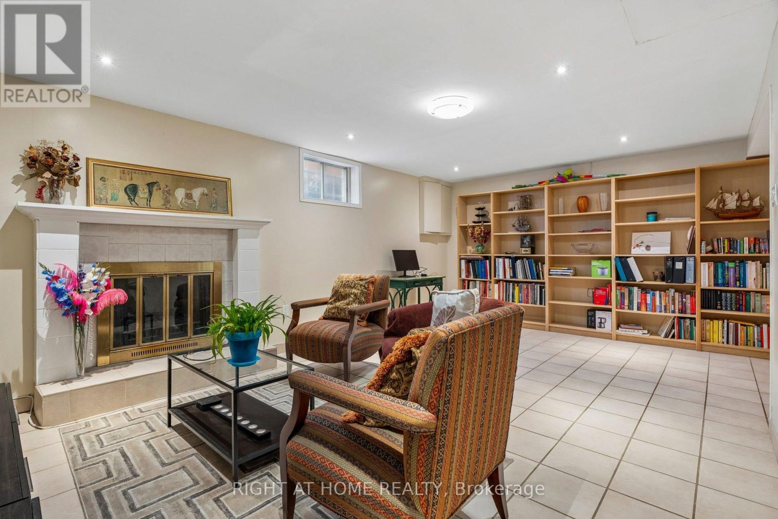 16 ASCOLDA BOULEVARD - 37