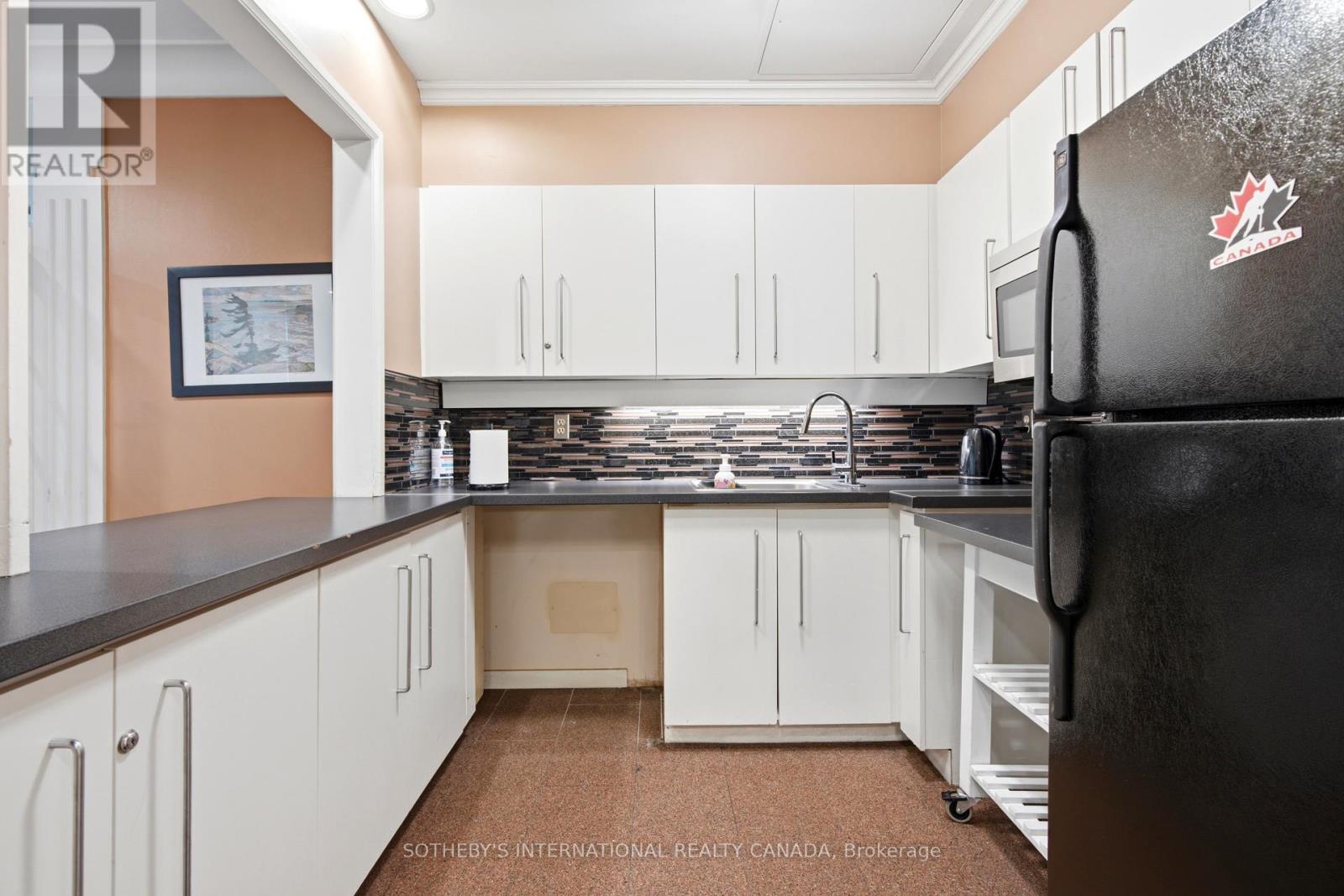 #1512 75 KING STREET E - 30