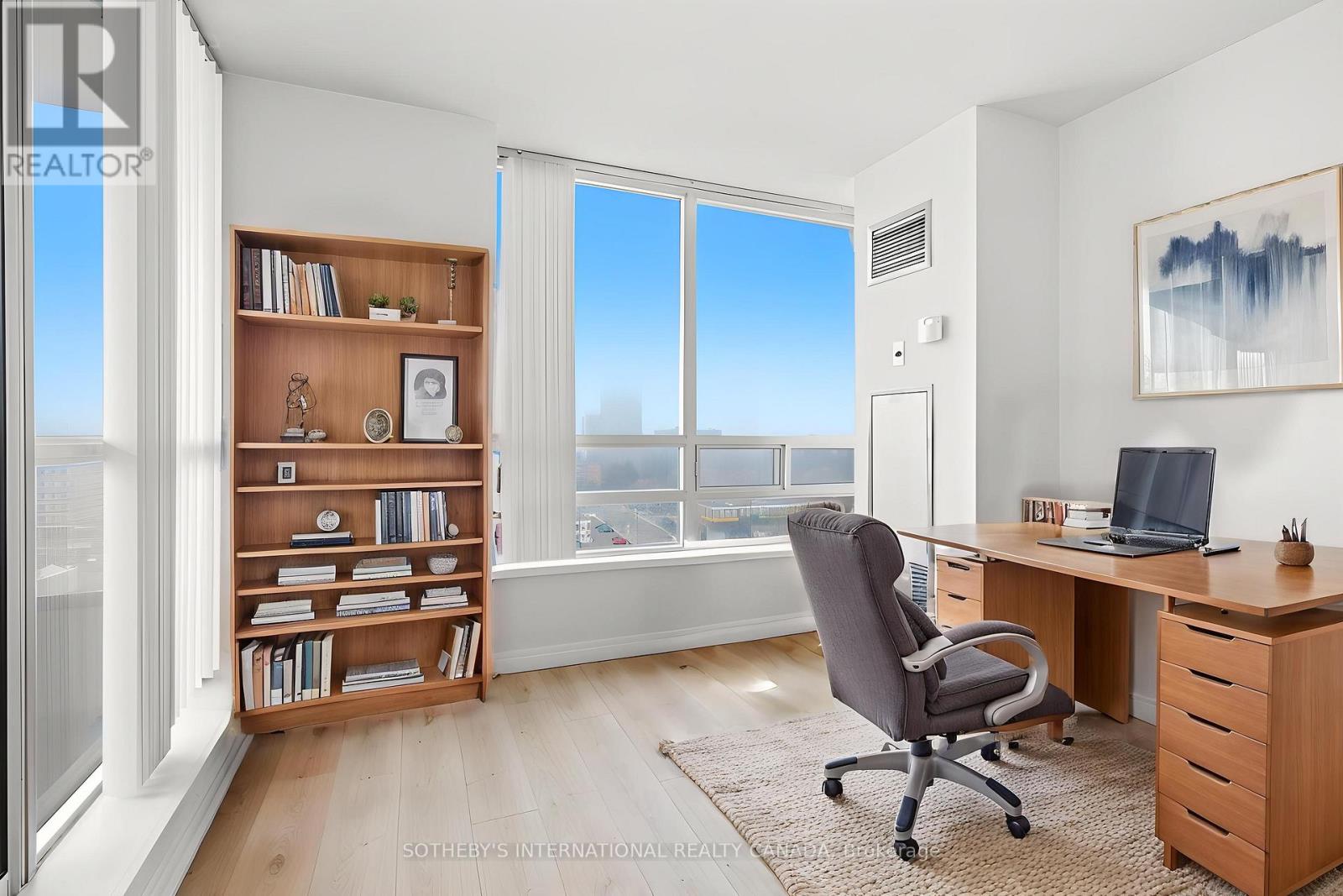 #1512 75 KING STREET E - 8