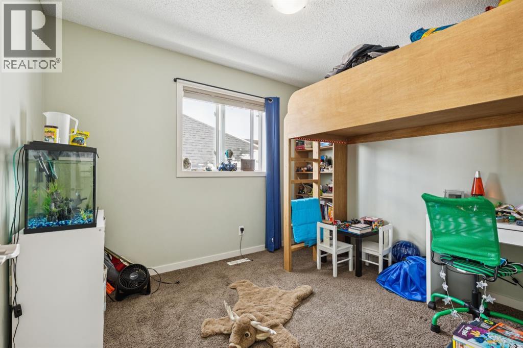 298 River Heights Crescent, Cochrane