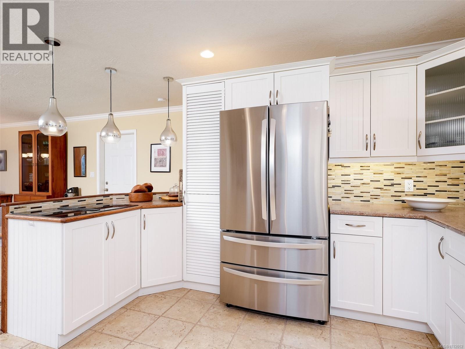 2087 JAMES WHITE BLVD - 5