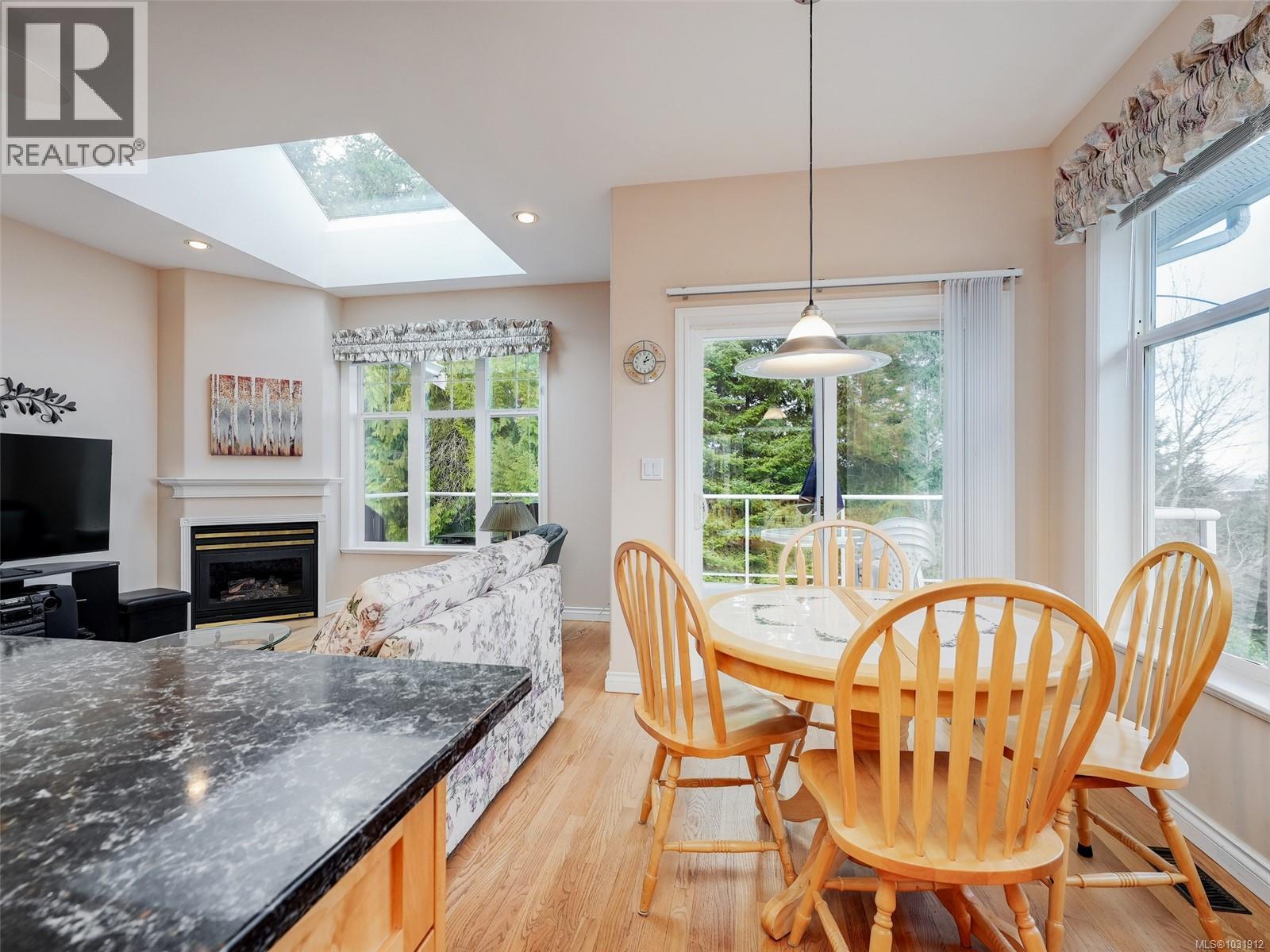 1668 CRESSWELL DR - 11