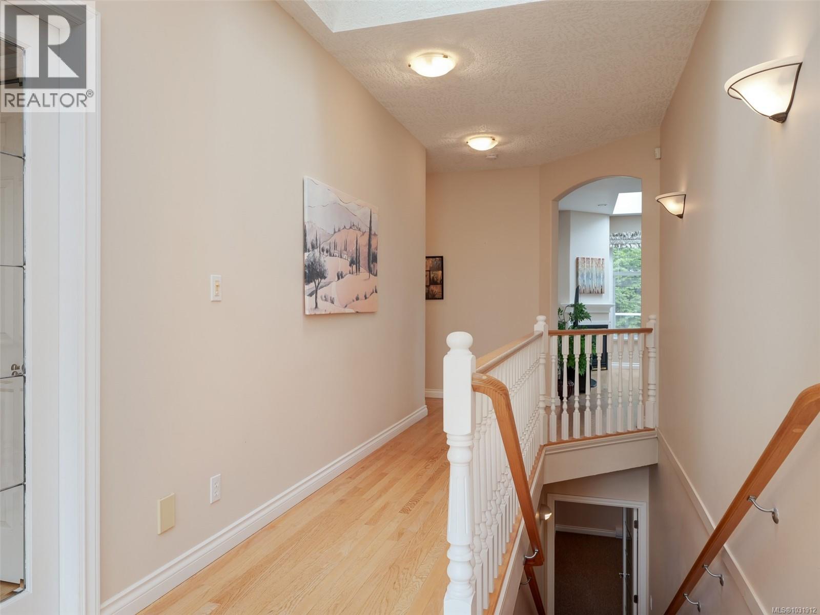 1668 CRESSWELL DR - 3