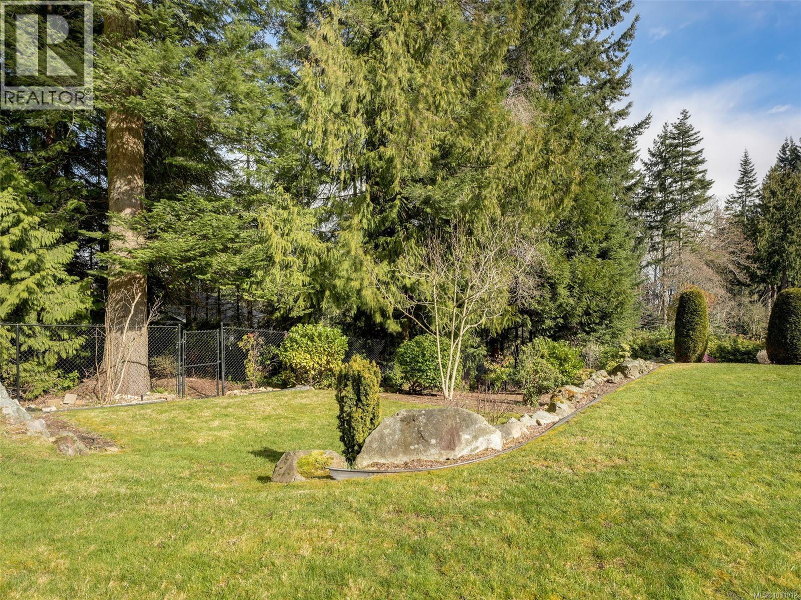 1668 CRESSWELL DR - 38