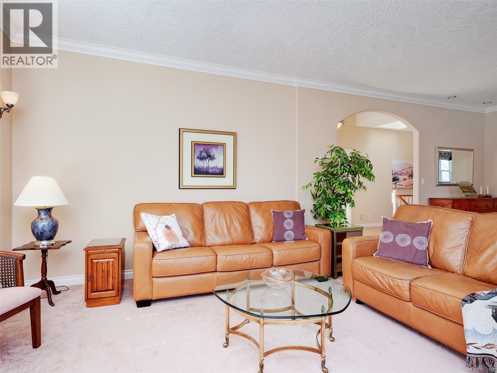 1668 CRESSWELL DR - 6