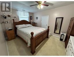 6 Sunset Drive thumbnail 28
