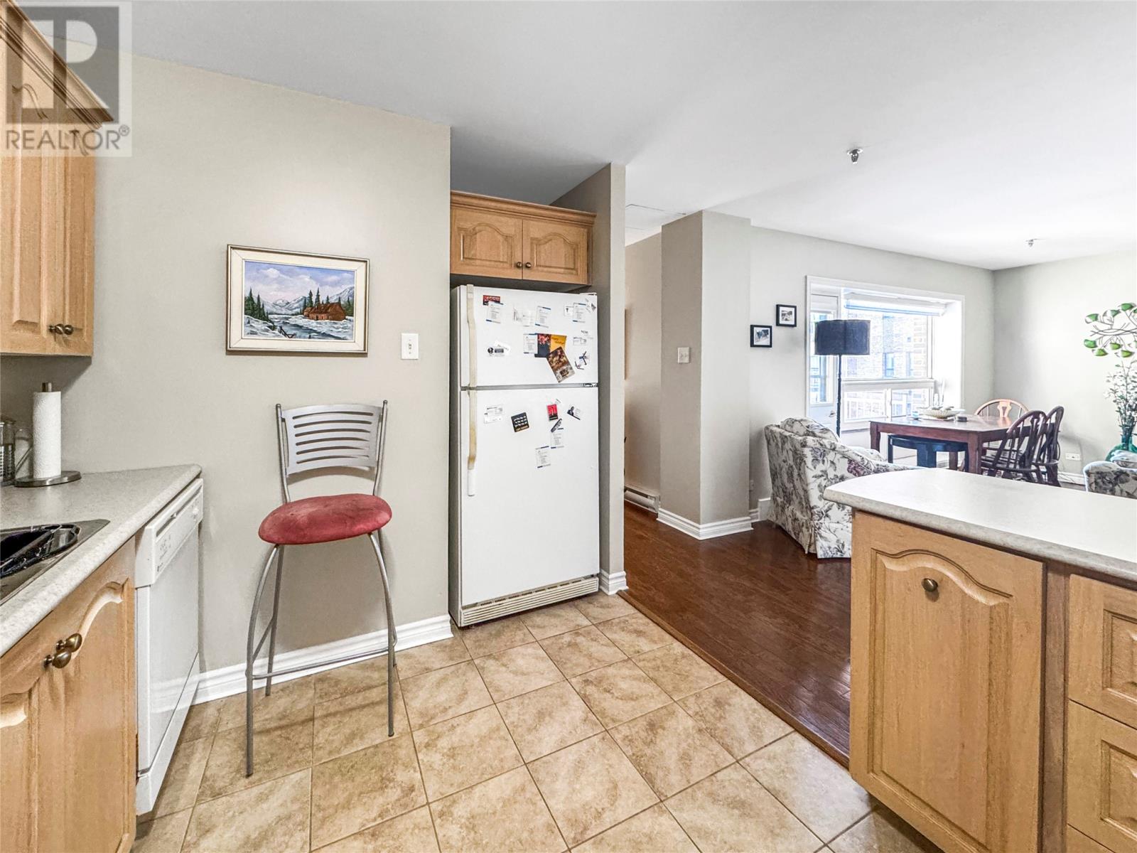 #410 100 ELIZABETH AVENUE - 14