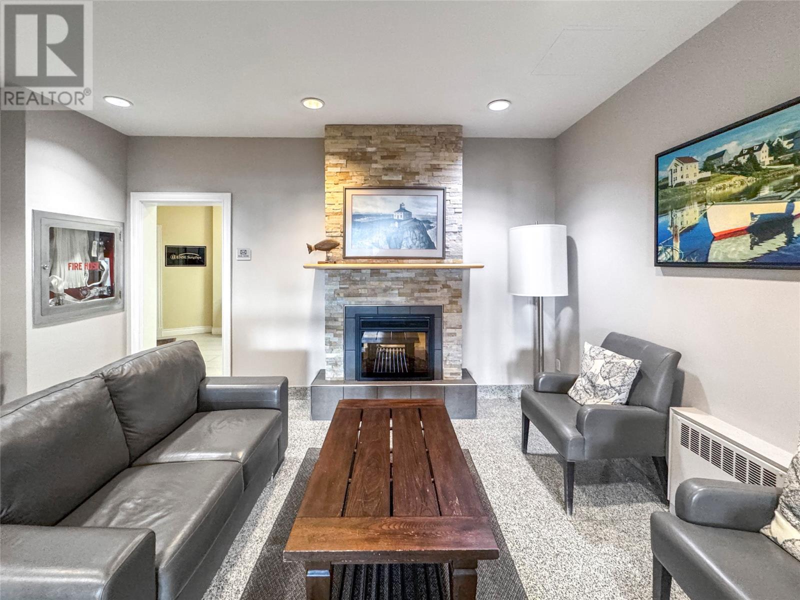 #410 100 ELIZABETH AVENUE - 25