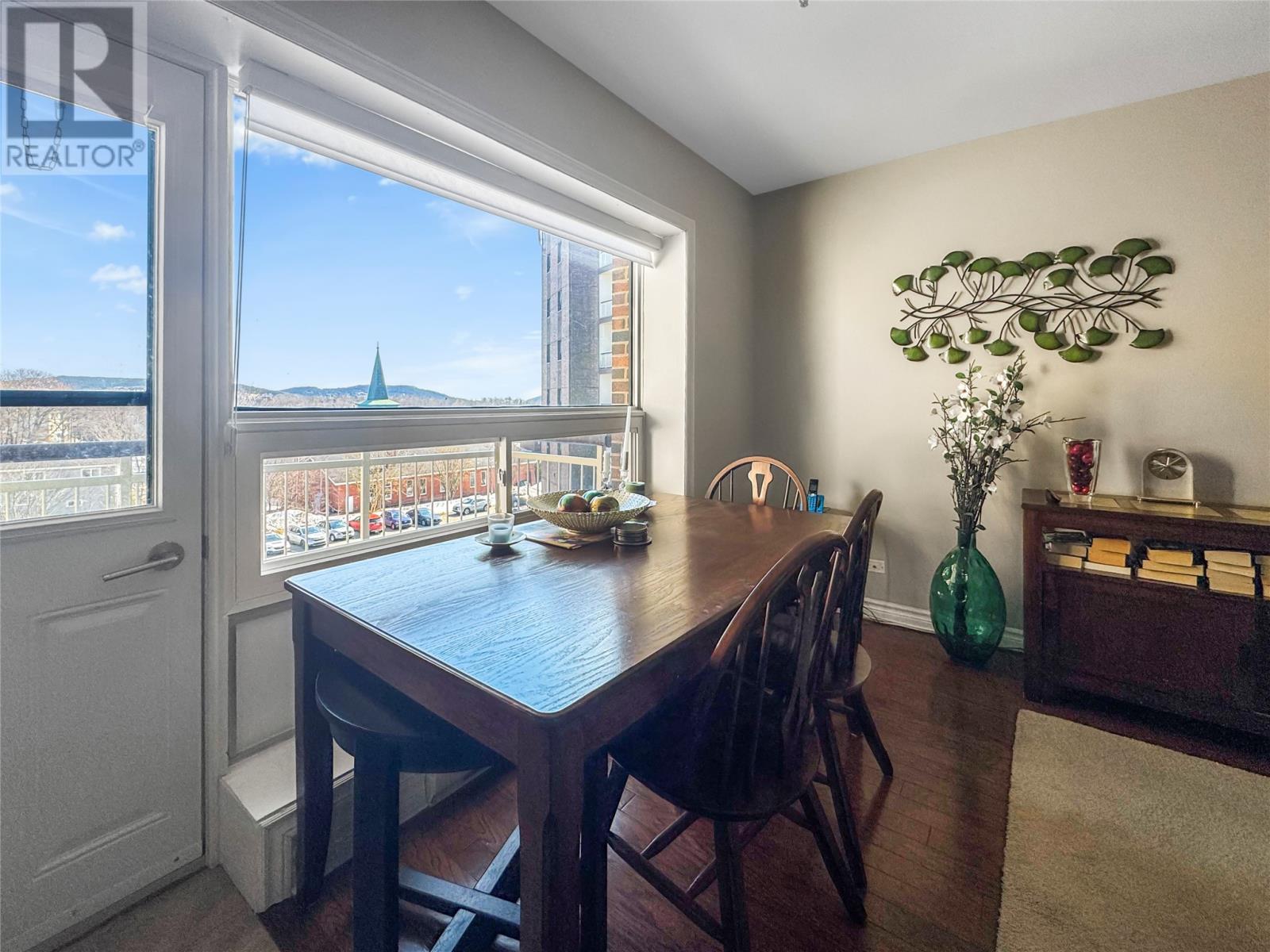 #410 100 ELIZABETH AVENUE - 9